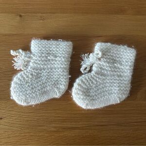 Kujten Adorable Cream Knit Baby Booties 100% Cashmere